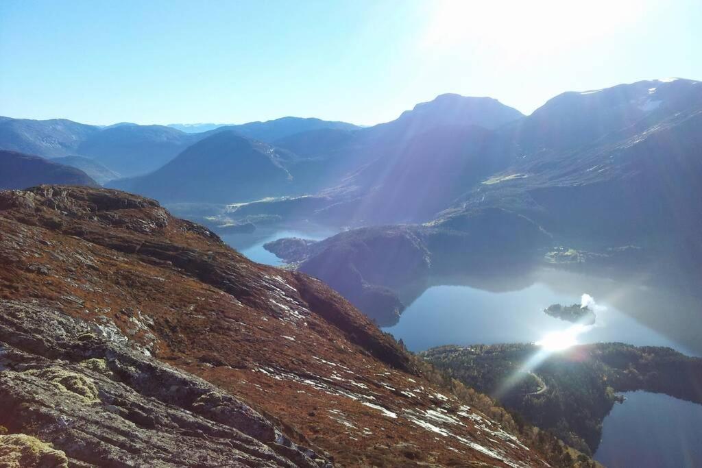 Bakken, Feriebolig Villa Volda ภายนอก รูปภาพ